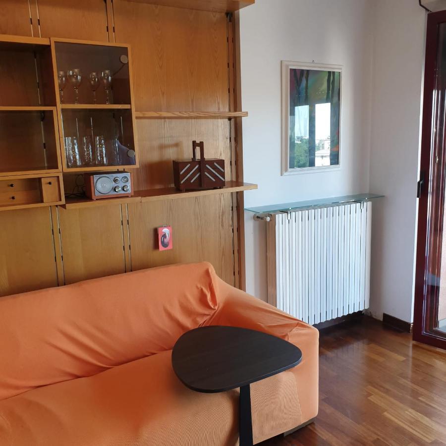 Airport Malpensa Gallarate Extérieur photo